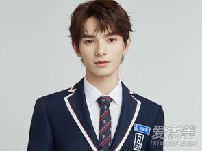 嘉羿何昶希吃瓜,揭秘娱乐圈背后的真相