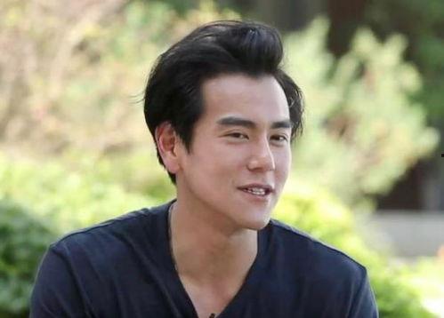 吃瓜 彭于晏,吃瓜群众眼中的健身狂魔与实力派演员