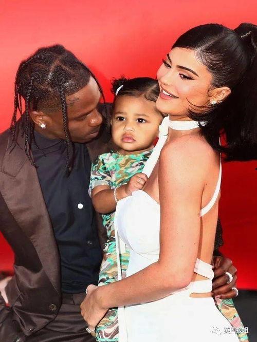 吃瓜订婚出轨视频,揭秘吃瓜群众眼中的订婚出轨视频风波